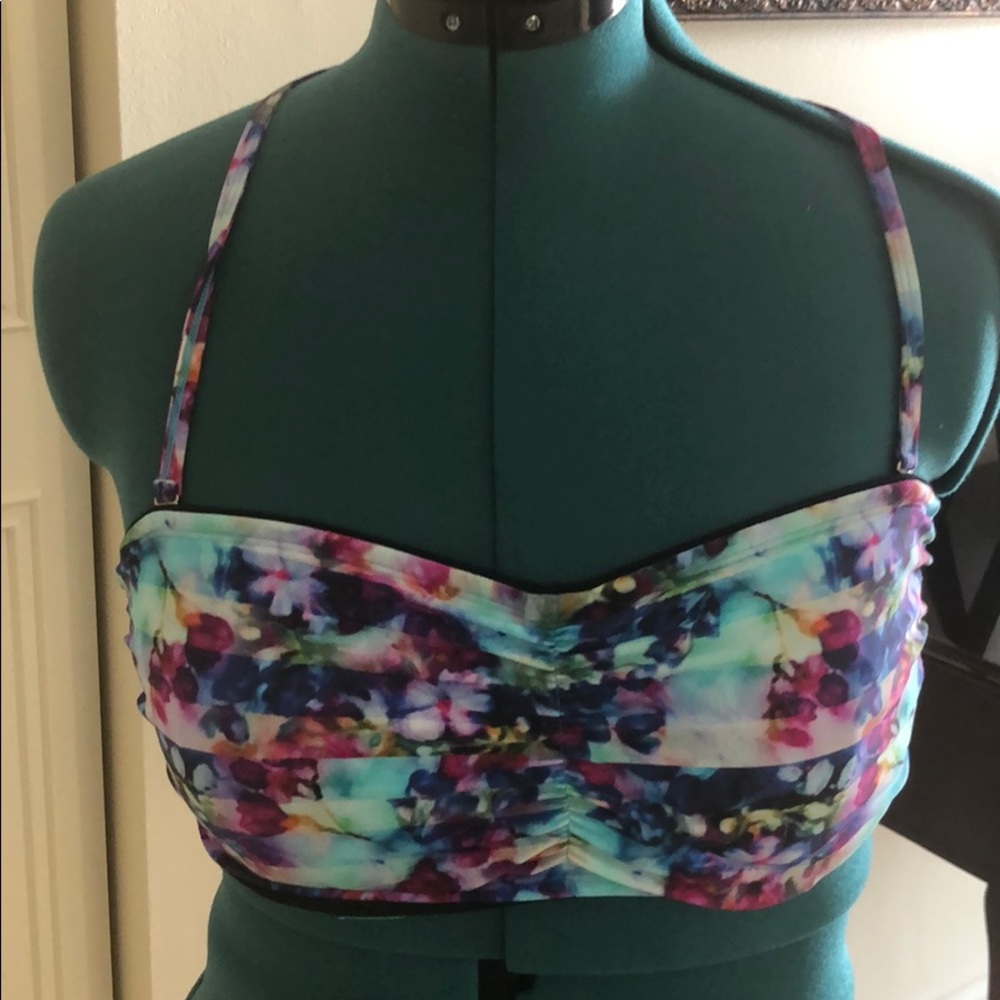 Athleta underwire bikini top Sz xl